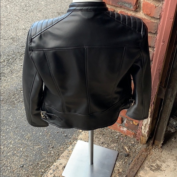 Zara leather jacket - Picture 2 of 2
